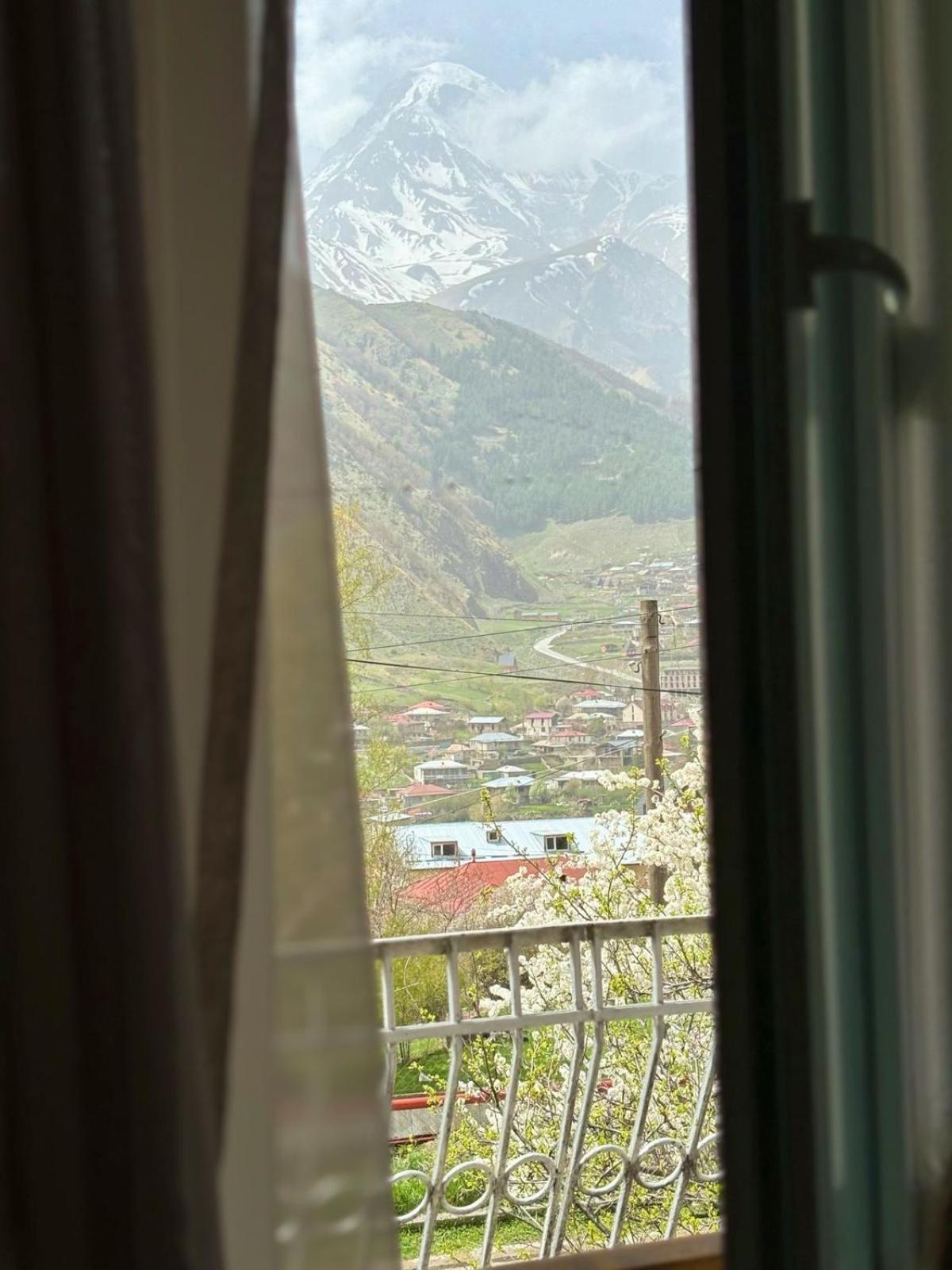 Geo Inn كازباجي المظهر الخارجي الصورة